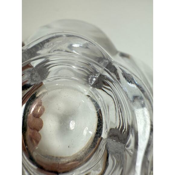 Orrefors Sweden Pomona petal-shaped crystal bowl, Lars Hellsten 6” - Picture 3 of 6